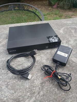 Sony Blu Ray Disc DVD Player BDP-S1700  HDMI Cable Sony 12 V Adapter  NO REMOTE 