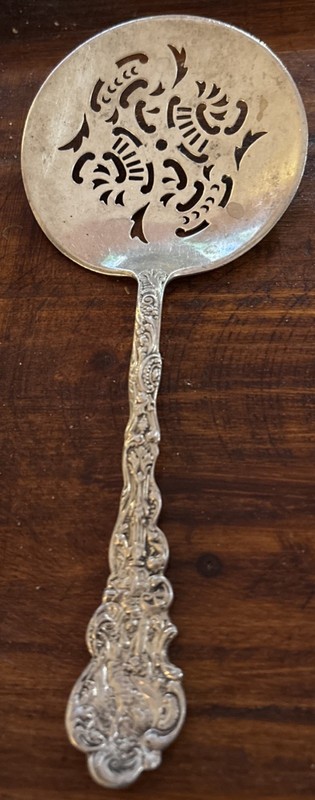 VERSAILLES by Gorham Sterling Silver TOMATO SERVER, 7 1/2", No Mono