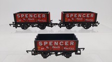 Hornby R6039 OO Scale Spencer 5-plank wagon 3-Car Set #22/23/24 EX