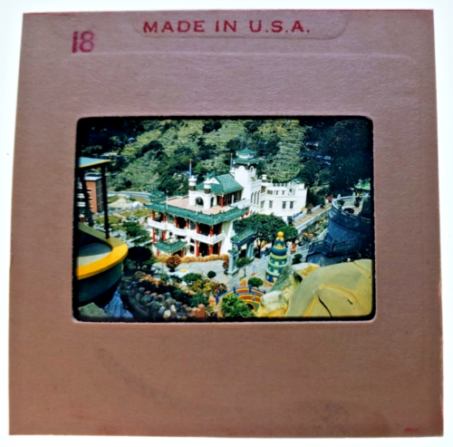 Kodachrome SLIDE | *1950s* Hong Kong TIGER BALM GARDEN Haw Par - RED BORDER - Picture 2 of 2