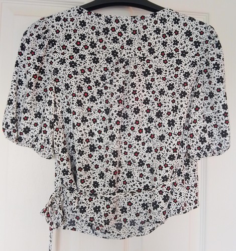 Zara Ditsy Floral Wrap Cropped Top Tie Waist Size Small Women's - New With Tags - Picture 3 of 5