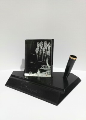 Pen stand Uman Desktop writing utensil Vintage souvenir USSR 1950-1960s