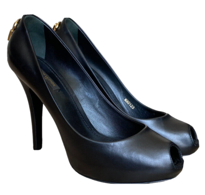 LOUIS VUITTON Black Smooth Calfskin Leather Oh Really! Peep Toe
