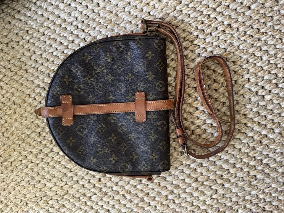 Bandolera Louis Vuitton Chantilly GM Monograma Verificada WGACA, Correa Necesita Reparación Foto 4 de 4