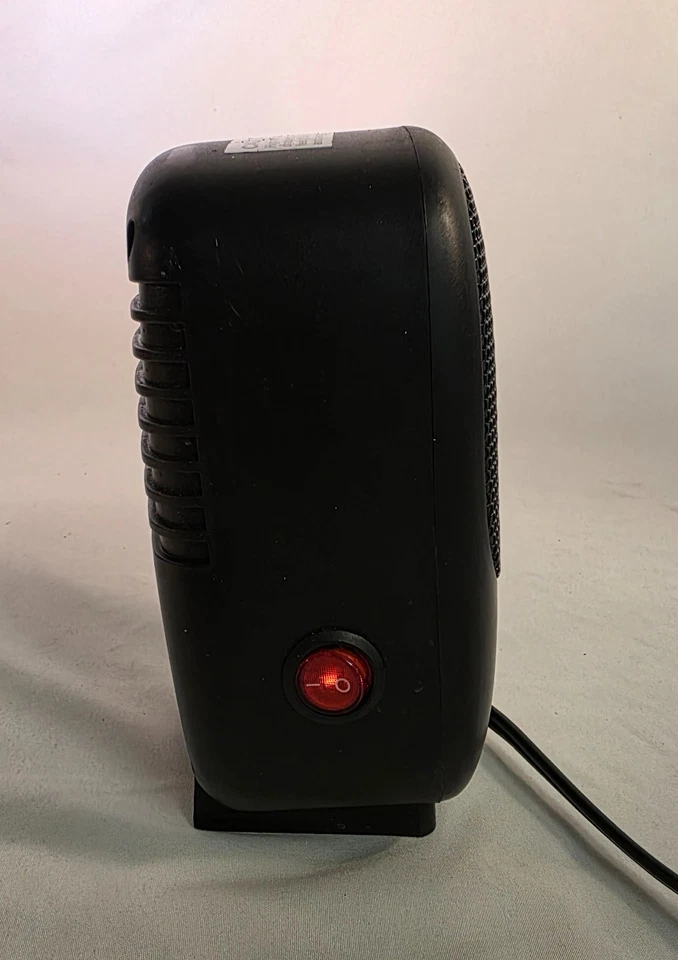 Mainstays Ceramic Space Heater MH-16B for Small Room or Office - Image 4 of 4