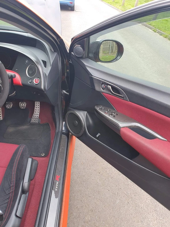 CARBON KAZE CARBON FIBER DOOR SILLS - HONDA CIVIC FN1 FN2 TYPE R IVTEC MK8 - Image 2 of 4