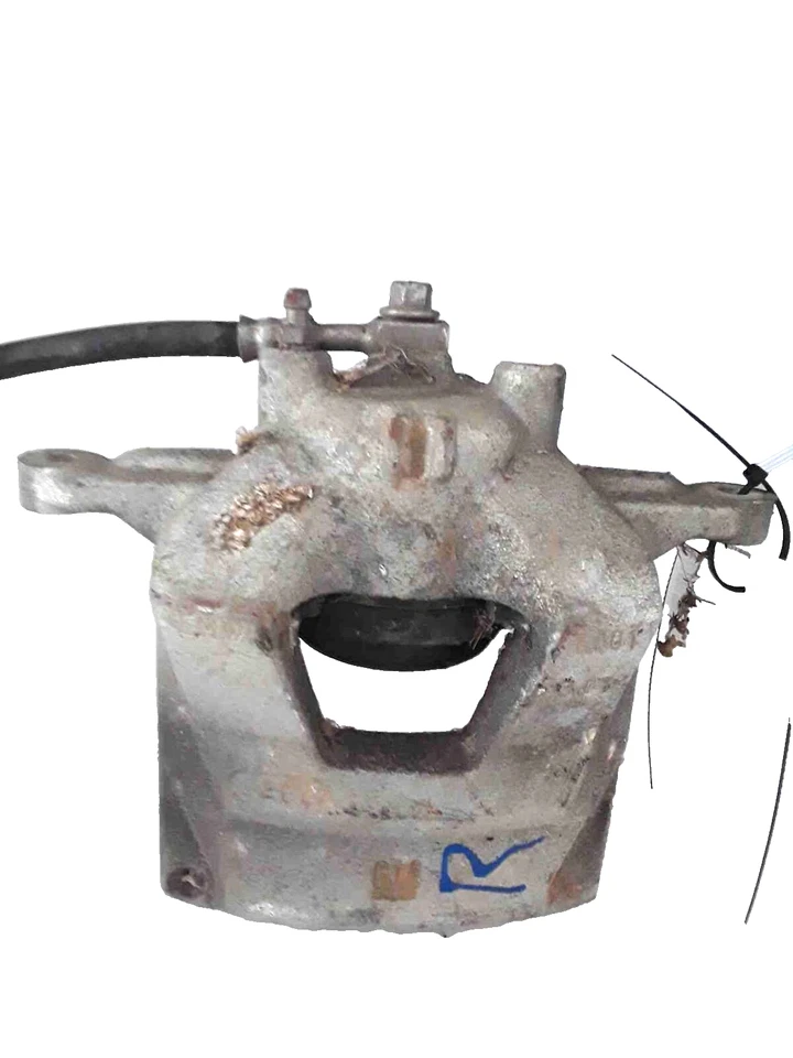 Pinça de freio 2011 - 2013 Chevrolet Cruze hardware pistão direito fabricante de equipamento original - Imagem 2 de 4