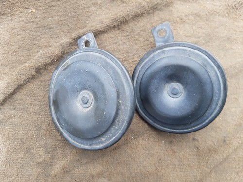 2 Standard Hupen 335 + 400 Hz 0035428720 + 8820 Mercedes-Benz 190 W201 W124 W126