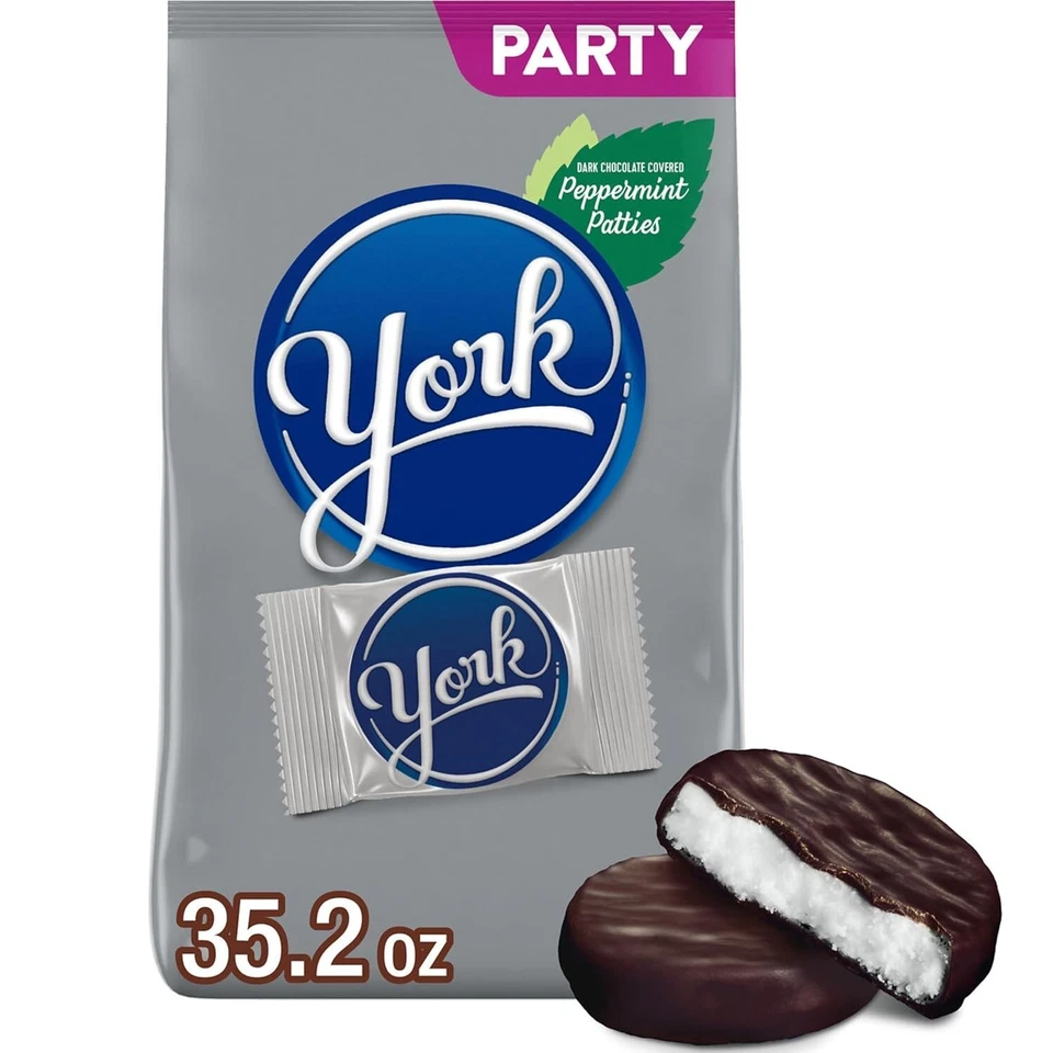 YORK Hamburguesas de Menta de Chocolate Oscuro, Paquete de Fiesta de Caramelos, 35.2 OZ Foto 3 de 4