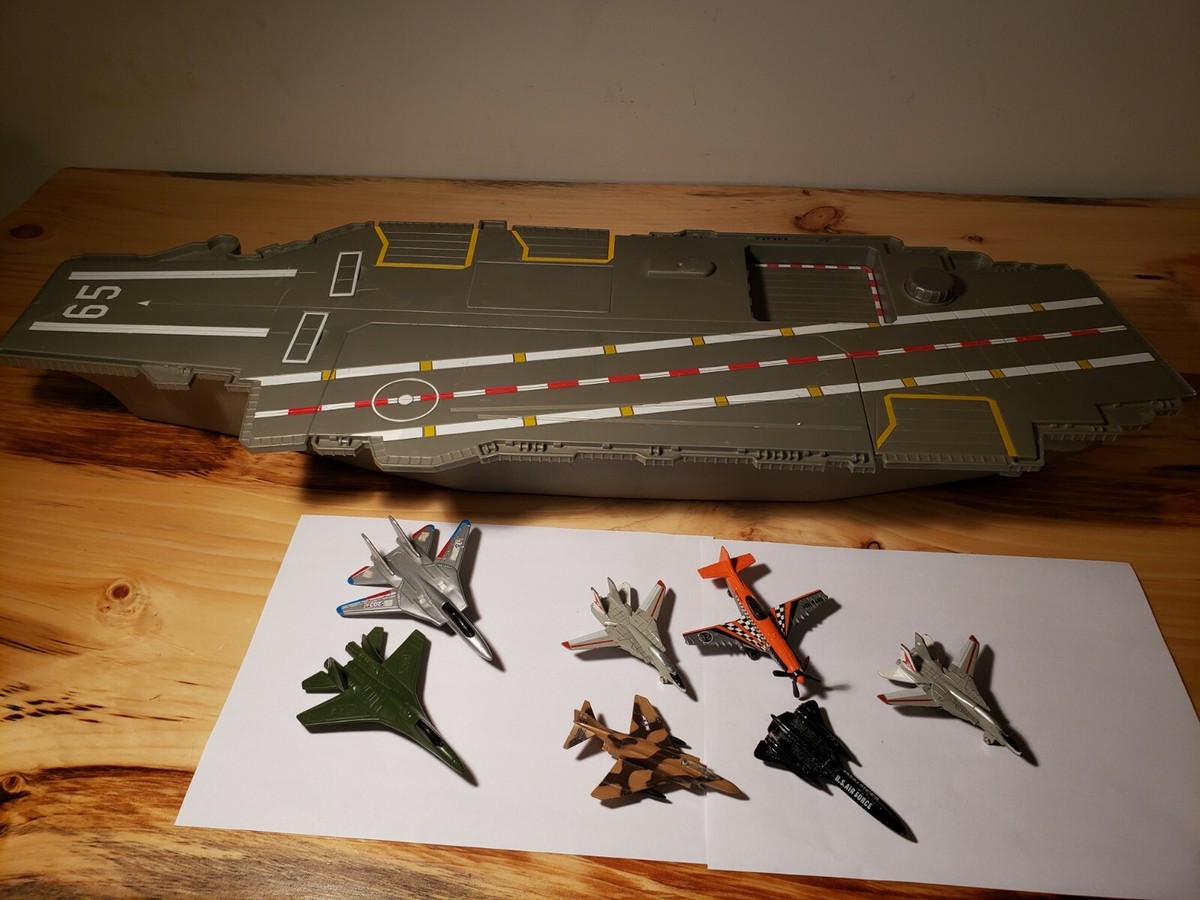 1998 REDBOX 65 AIRCRAFT CARRIER 31