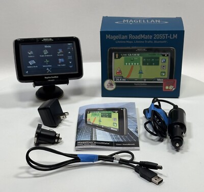 Magellan RoadMate 2055T-LM GPS And Accessories - Lifetime Maps And Traffic