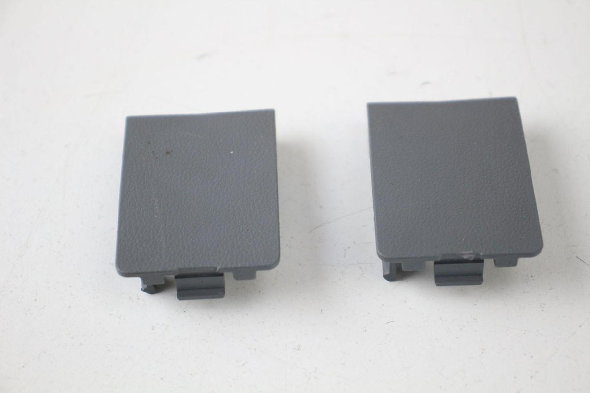 Sienaページ 2011-2014 Toyota Sienna Front Left Seat Track Bolt Cover Set