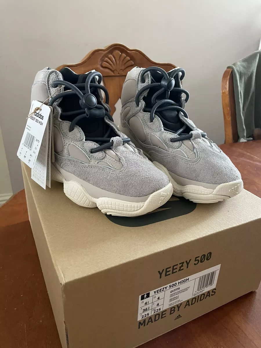Size 4 yeezy 500 sale