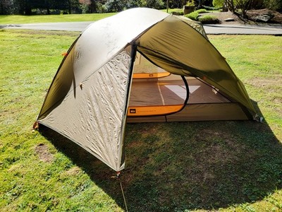 REI (2008) Quarter Dome T2 Ultralight Backpacking Camping Tent ~ DAC Featherlite