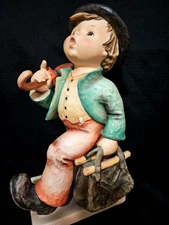 Stunning Goebel M.I.  Hummel Figurine #7/III "Merry Wanderer" Germany - 11.5"