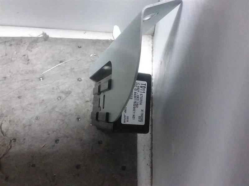 Módulo de control de entrada sin llave Mazda CX-9 TD11675R0A 2011 Foto 4 de 4