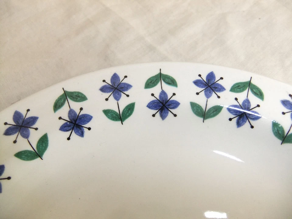 c4 Pottery Midwinter Staffordshire - Roselle - vintage 1960s blue tableware 8H3A - Image 2 of 3