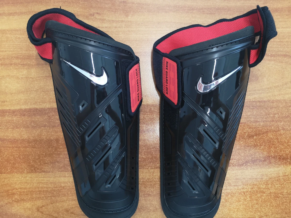 Nike protegga hotsell shield shin guards