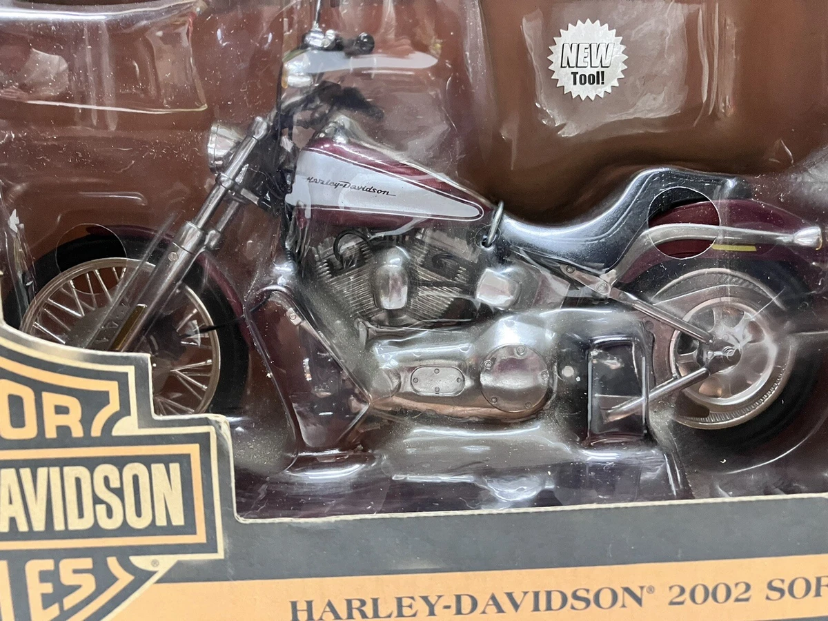 Harley Davidson 2002 Softail Deuce Motorcycle ERTL 1 10 Scale Die Cast New