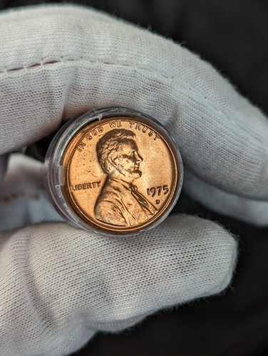 1975-D US Lincoln Cents • Roll of 50 BU Pennies w/ Plastic Coin Tube