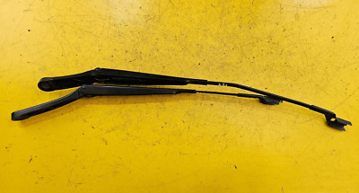 VW SCIROCCO GT 2.0 TDI 1.4 TSI 08-14 FRONT WIPER ARM PAIR 1K8955410A 1K8955409A