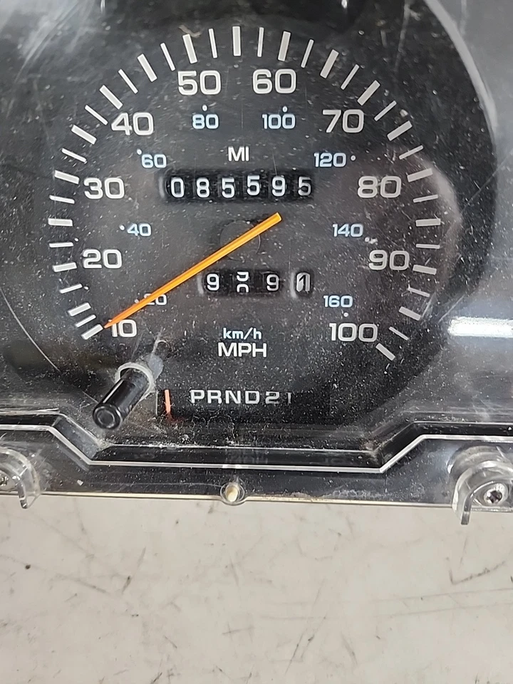 91-93 Dodge D150 D250 Ram Speedometer Gauge Instrument Cluster - Image 2 of 4
