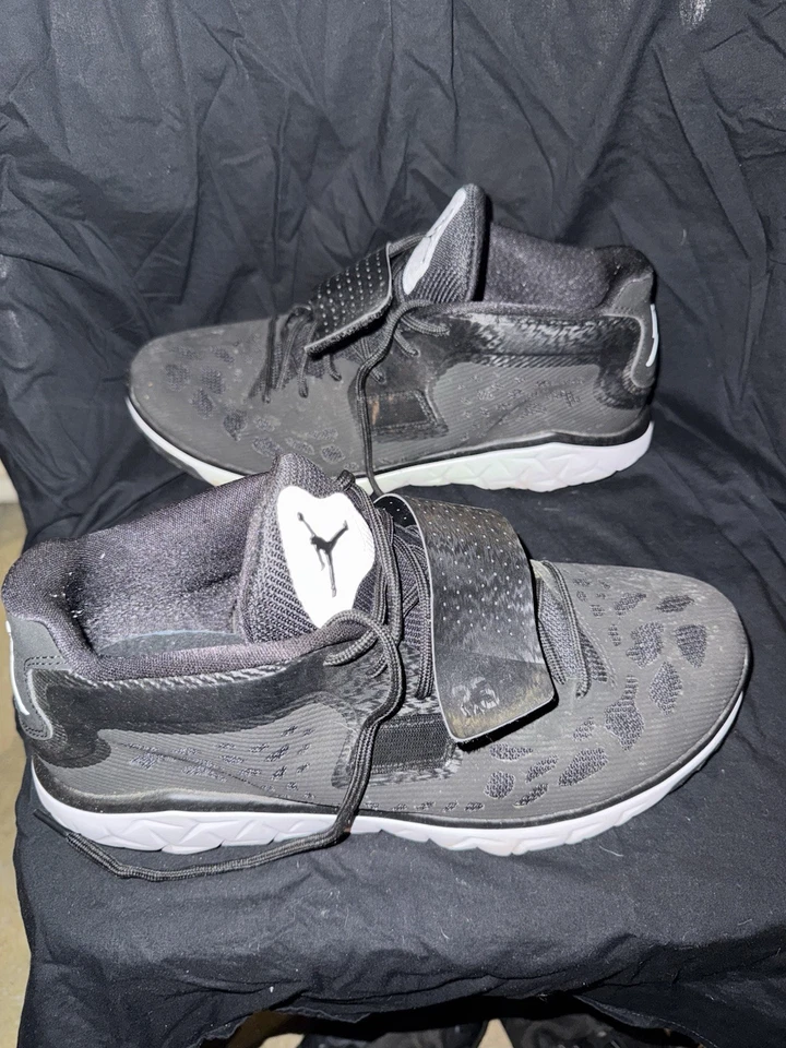 Jordan Nike Flight Flex Trainer 2 “Blanco Negro” Zapatillas Zapatos TALLA 13 USADO ¡LEER! Foto 2 de 4