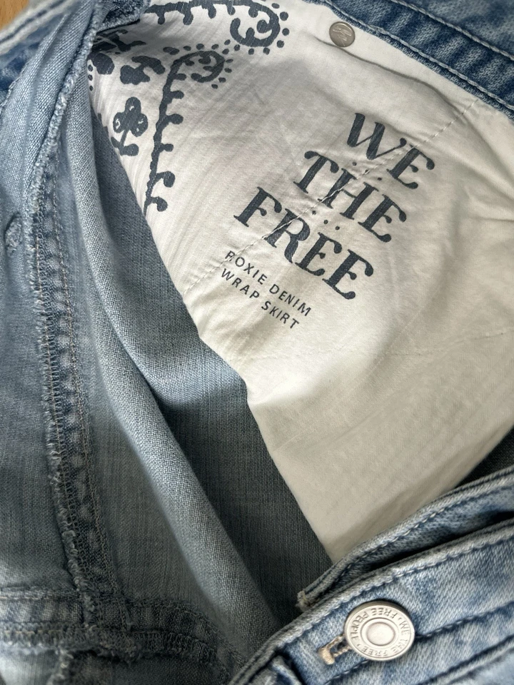 We The Free Free People Roxie Denim Maxi Wrap Skirt Size 31 NWOT - Image 4 of 4