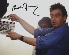 STEPHEN FREARS - GENUINE SIGNED AUTOGRAPH