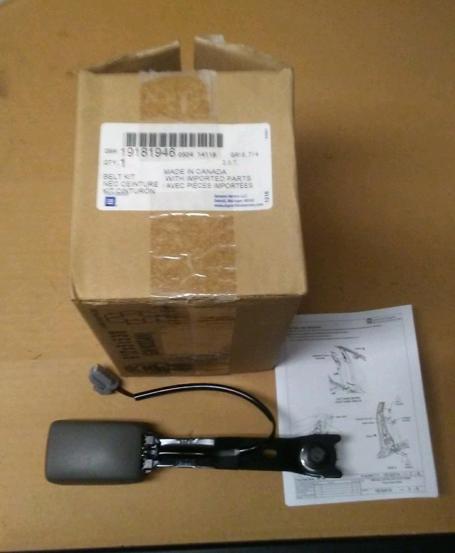 New Genuine GM OEM Front Seatbelt Buckle Kit 19181946 | eBay