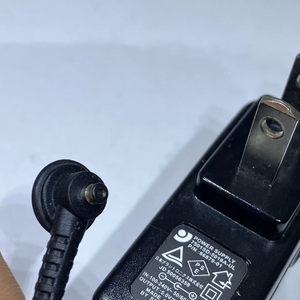 Cargador de pared para auriculares Bluetooth Plantronics 66879-01 OEM para Plantronics Foto 4 de 4