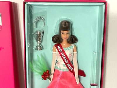 2016 Mattel Gold Label Francie 50th Anniversary #DKN06 New NRFB