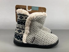 Muk Luks Womens Slippers Size Small 5-6 Slip On Black & White Booties New