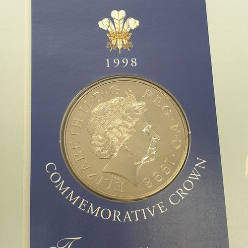 6 Royal Crown Packs Münzen ( 13 Münzen ) Prince of Wales Diana QEII Goldene Hochzeit - Bild 12 von 19