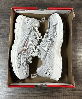 Nike Vomero 5 Metallic Silver IM9467-001 Youth Size 7 / Women's