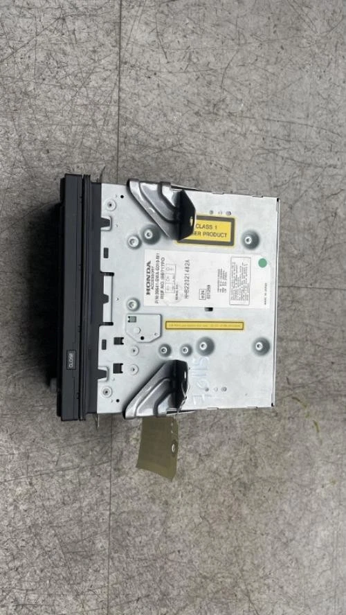 Autoradio d'origine HONDA CR-V 3 PHASE 1 39107SWAG11 - Photo 2/4