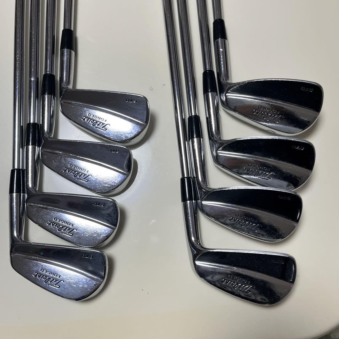 Set of 8 x Titleist 670 Forged Irons 3-PW Stiff Steel Shafts Golf Pride Grips* Set of 8 x Titleist 670 Forged Irons 3-PW Stiff Steel Shafts Golf Pride Grips*