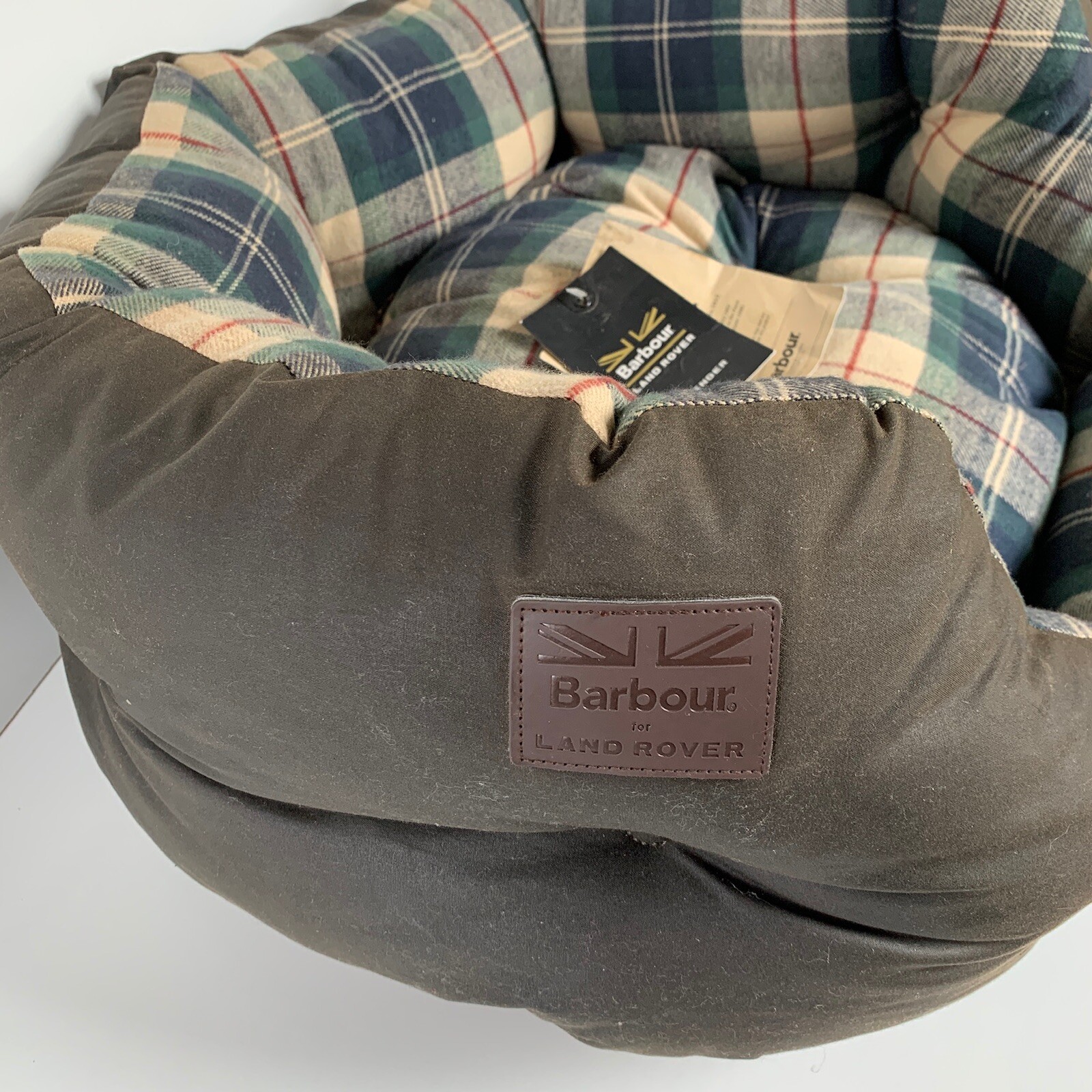 land rover barbour dog