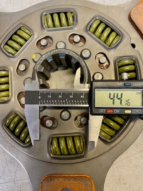 Disco de embreagem Dana Spicer 128579 disco acionado conjunto disco de embreagem furo 44mm - Imagem 4 de 4