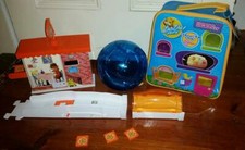 Zhu Zhu Pets Accessories Lot - Zhu Zhu Pizza Place, Hamster Ball & Zippered Case