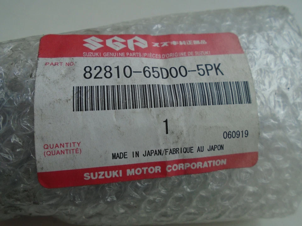 Manija de puerta exterior derecha genuina Suzuki Grand Vitara 99-05 MK2 FR 82810-65D00-5PK Foto 2 de 4