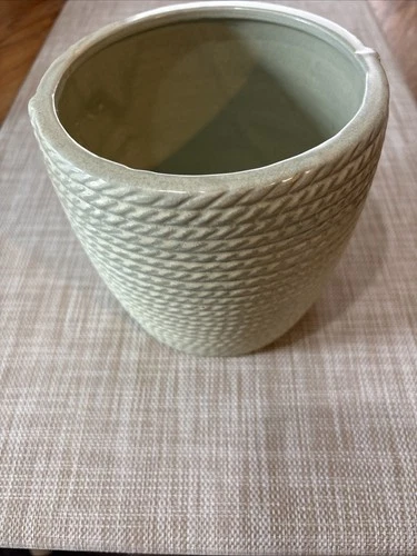 Vintage McCoy Pottery Planter Flower Pot Green USA NICE!