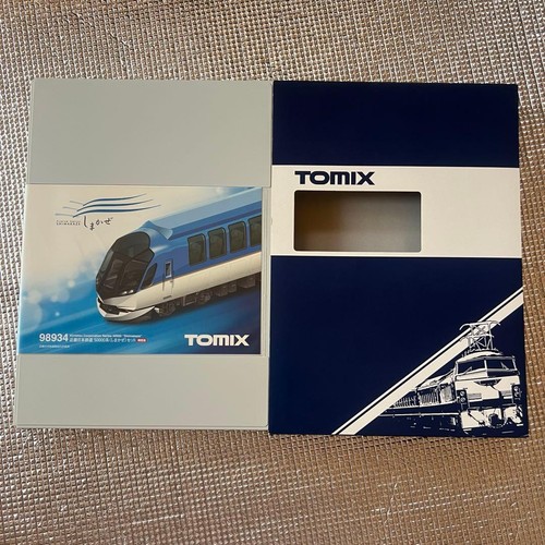 TOMIX Kintetsu Limited Express Shimakaze con luces y motor 638437 | Condition: Used