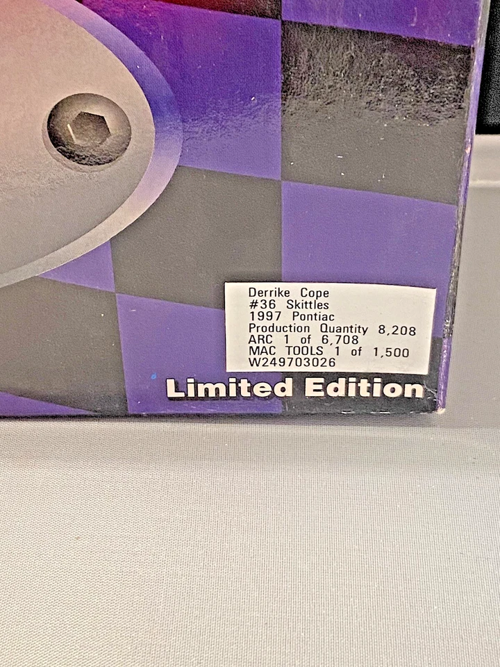 Action Derrike Cope #36 Skittles Pontiac 1997 banco escala 1:24 1 de 6.708 Foto 3 de 4