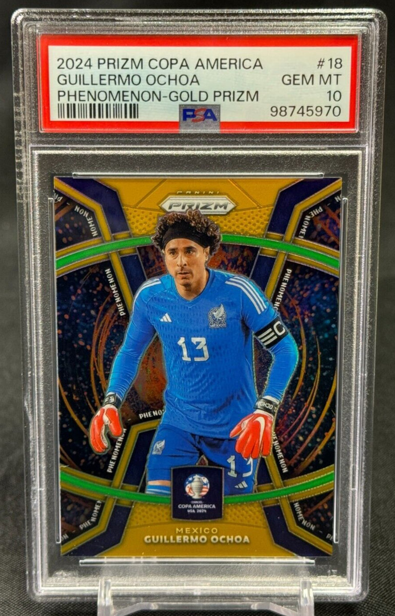 Guillermo Ochoa 2024 Panini Prizm Copa America Phenomenon Gold