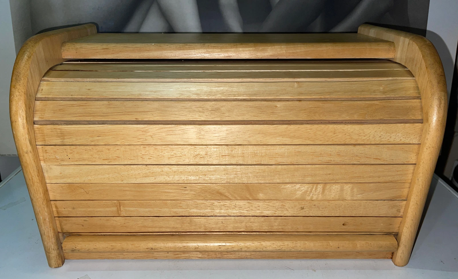 Vintage Dolphin Teak Wood Bread Box Roll Top Accordion Style Made In Thailand