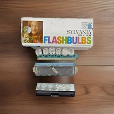 Sylvania Blue Dot Flashbulbs Super 10 Flashbar and More Vintage