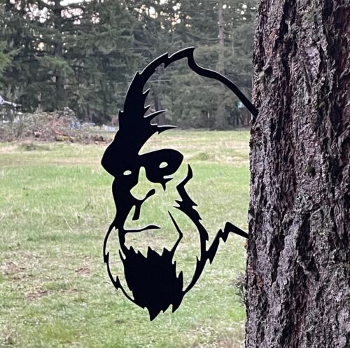 12" x 8" Inches Metal Wall Art Statues/Bigfoot Peeking/Sasquatch/Big Foot/Gar...