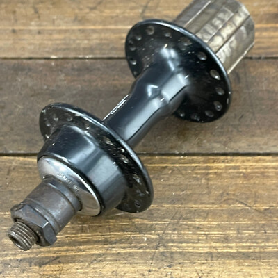 Vintage Shimano Deore LX Rear Hub HB-M560 135 32 Hole 7s 90s MTB