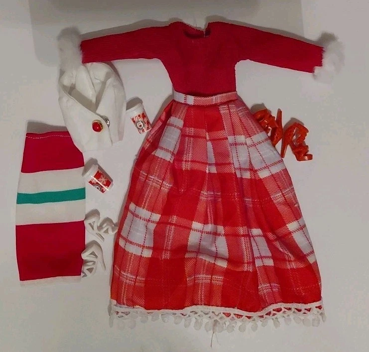 Lote de ropa de Navidad para muñecas de moda de 11 pulgadas SIN MUÑECAS Foto 2 de 3